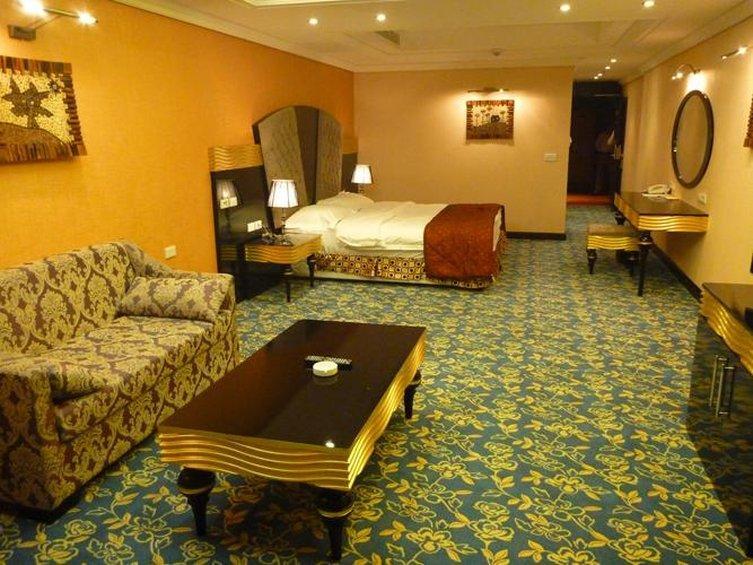 Basra International Hotel Bagian luar foto