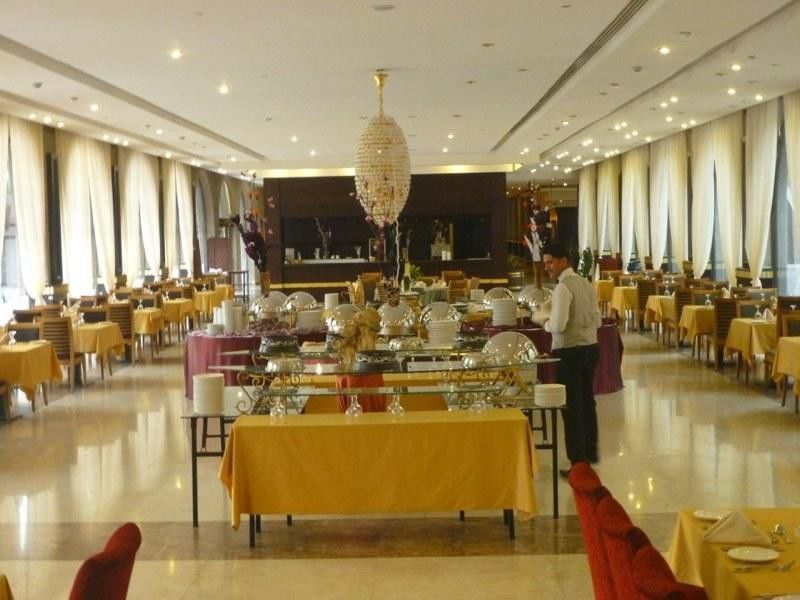 Basra International Hotel Bagian luar foto